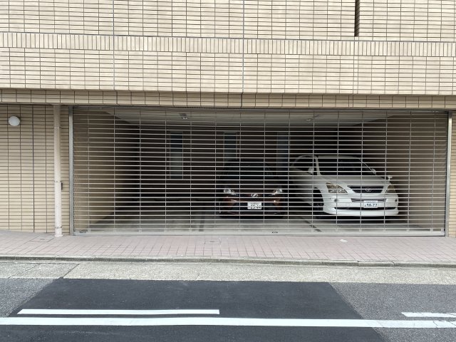 藤陽ビル 駐車場