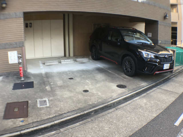 アールズタワー池下西 駐車場