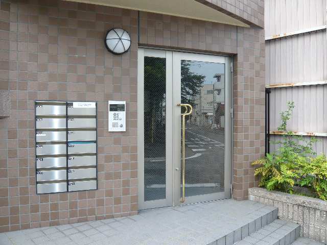 フォレスタ千種 エントランス