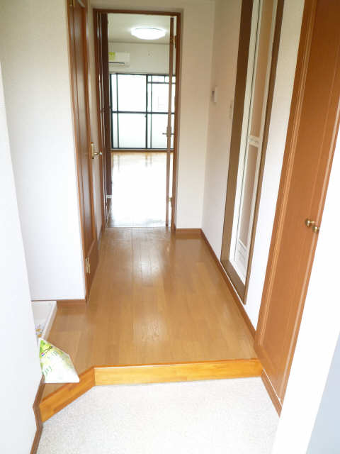 フェリシア本山 玄関