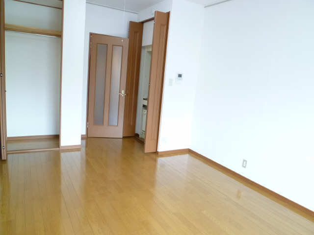 フェリシア本山 リビング