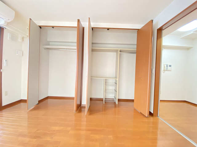 タウン清住 収納