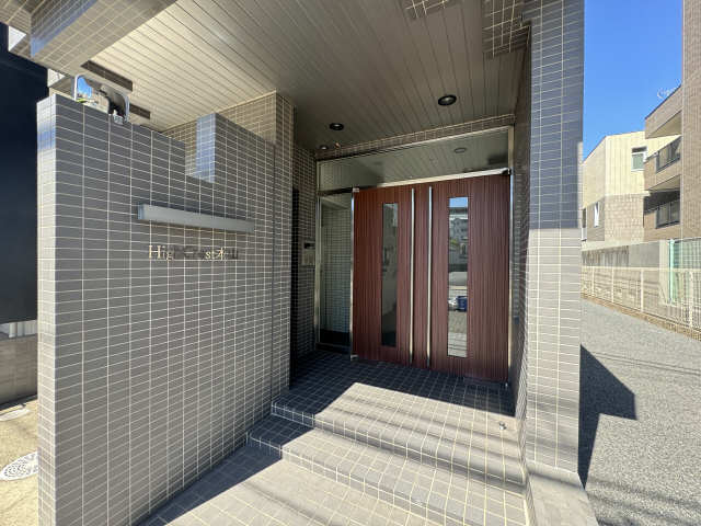 ハイクレスト本山 エントランス