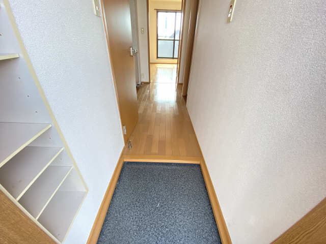 シャングリラ竹の山 玄関