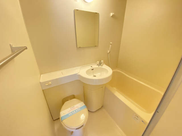 サン・パークビル バス・シャワールーム