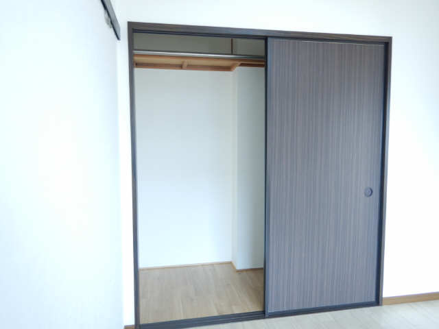 高塚ハイツＢ 収納