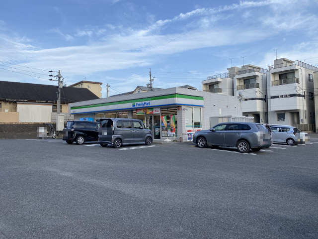 クレストＧ・Ｙ 【コンビニエンスストア】ファミリーマート　岡崎竜美南店まで547ｍ