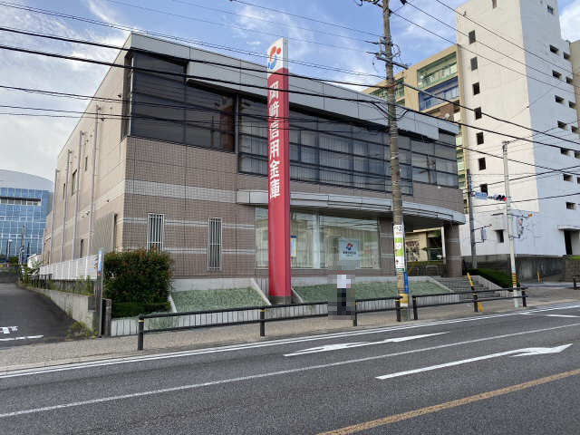 クレストＧ・Ｙ 【信用金庫】岡崎信用金庫　竜美丘支店まで577ｍ