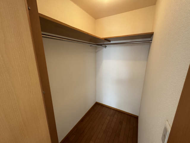カンパーナ春岡 収納
