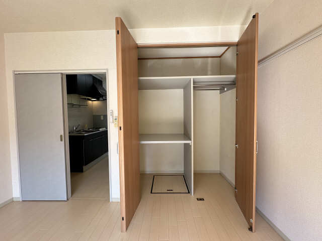 クレール東岡崎 収納
