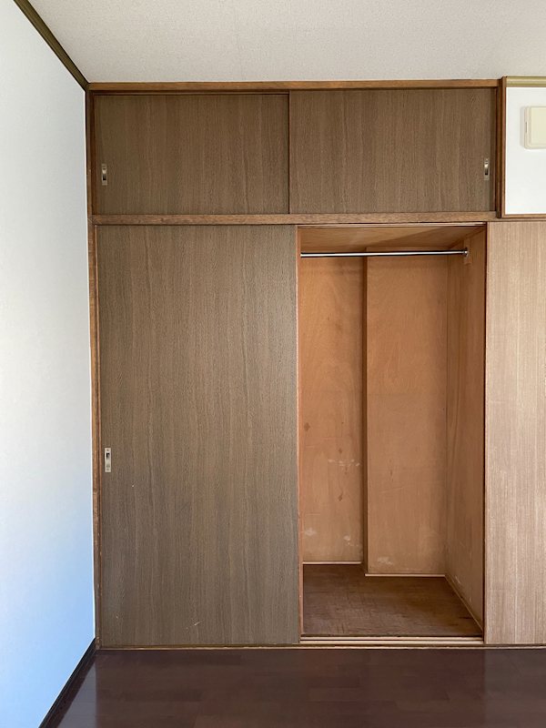 片山荘A 収納