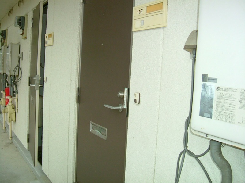 ファーストステージ町屋 玄関