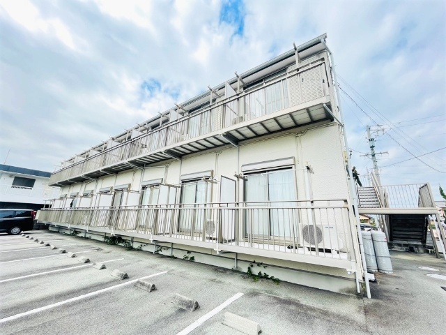 クレバネス町屋 外観