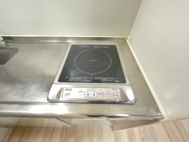 ＭＴなごの１００１ キッチン