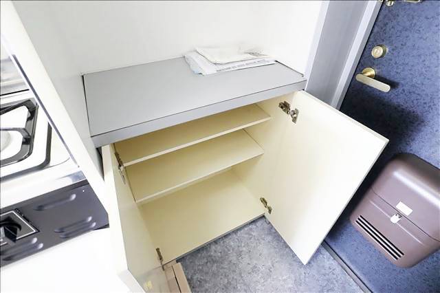 ドミール本山 玄関