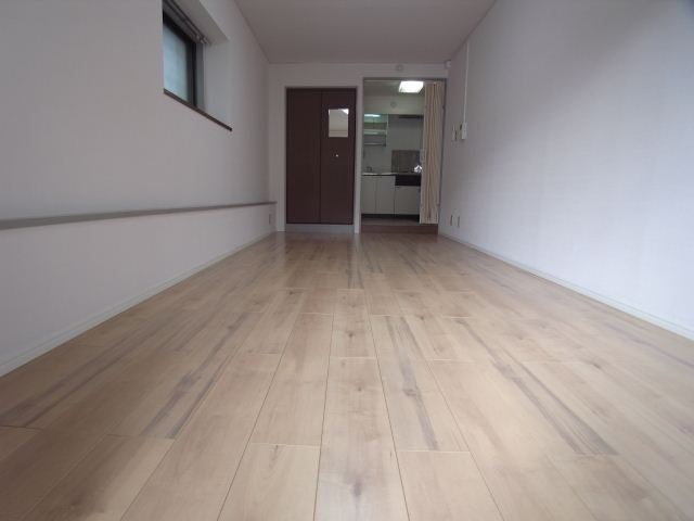 ドミール本山 リビング