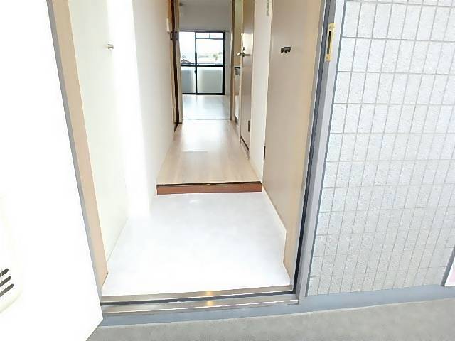 ジュネス石川橋 玄関