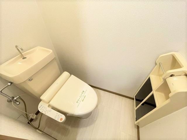 サンヒルズ黒笹いずみ トイレ