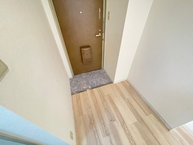 ＭＴなごの１００１ 玄関