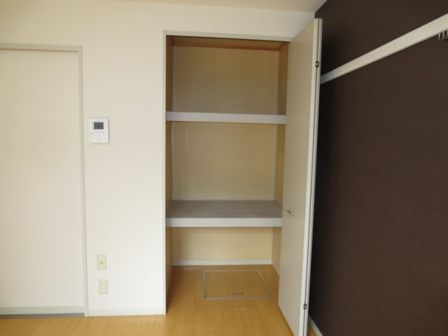 シャルマンいずみ 収納