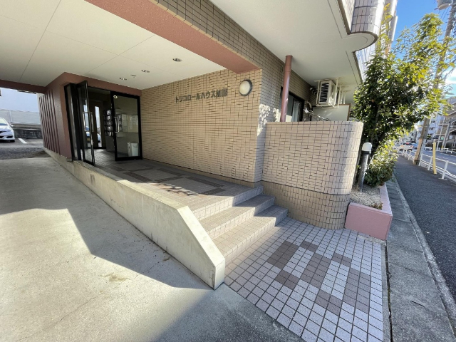 トリコロールハウス加藤 別号室を掲載中