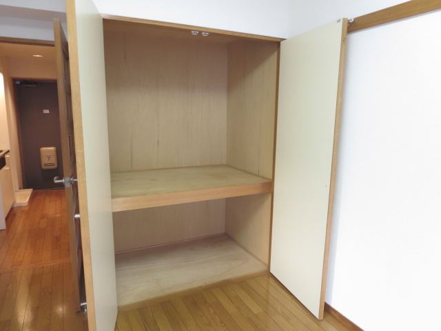 セントラルハイツ川名 別部屋