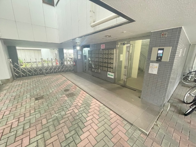 パークハイム鶴舞 エントランス