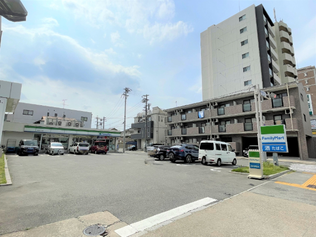 パステル瑞穂通 ファミリーマート瑞穂通二丁目店
