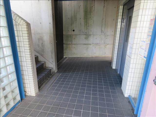 鏡ヶ池ハイツ ロビー