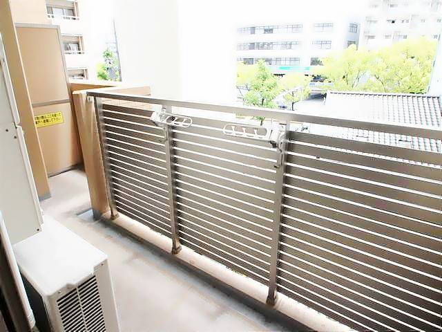 エスティメゾン東別院 ベランダ