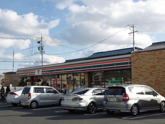 Ｃａｍｐｕｓ　Ｓｉｄｅ セブンイレブン