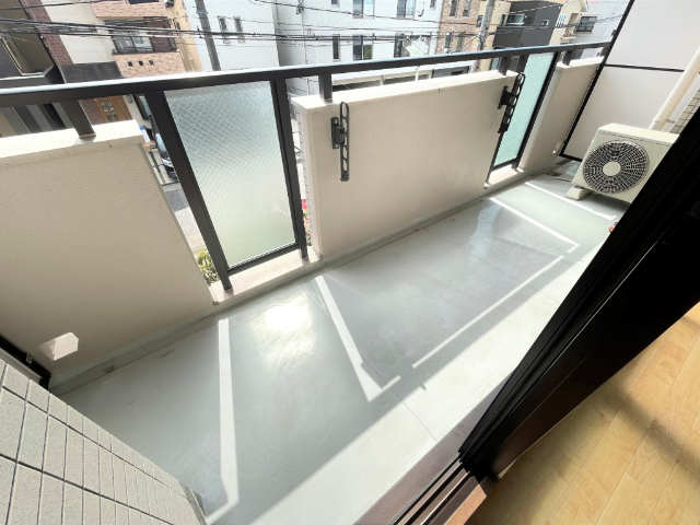 ＣＯＭＦＯＲＴ広路 ベランダ
