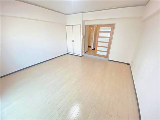 グロリア藤見が丘 リビング