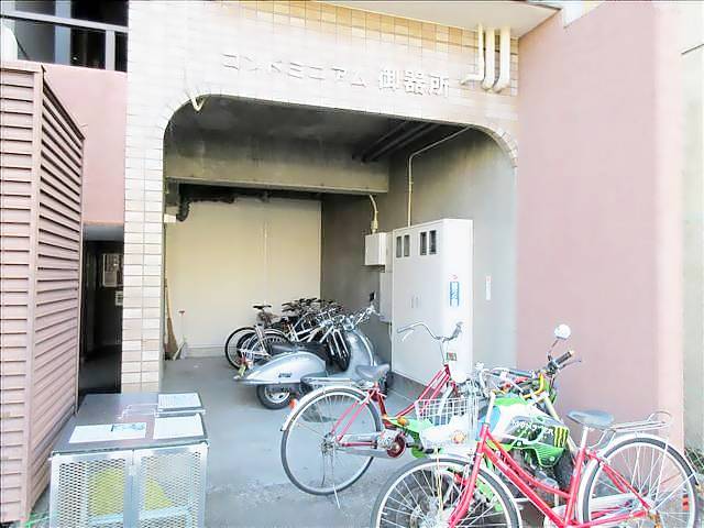 コンドミニアム御器所 エントランス