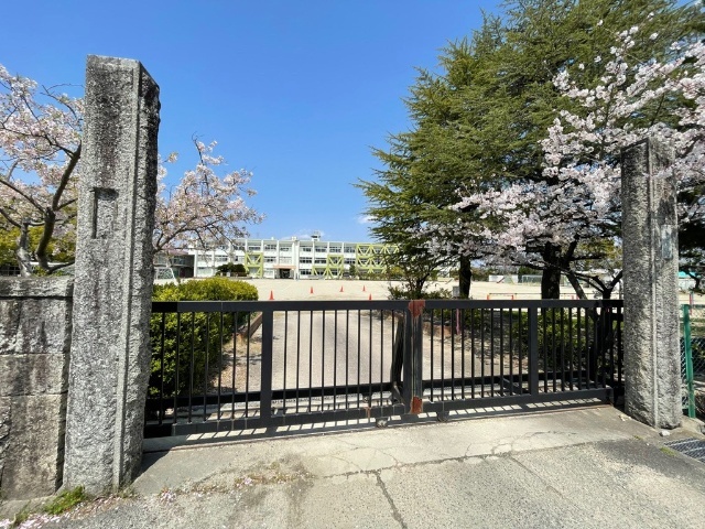 ラ・フォーレ伊東 日進市立西小学校
