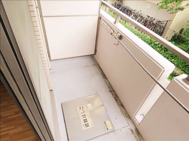 椿山荘 ベランダ