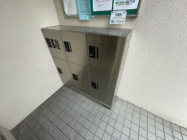 エクセレンス山中 エントランス