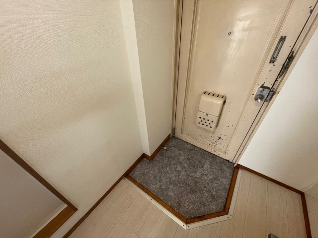 ＭＹビル 玄関
