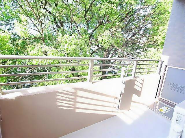 フォレスト那古野 ベランダ