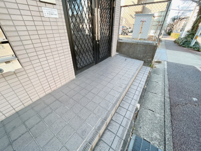 ラベンダーヒルズ・Ｋ エントランス