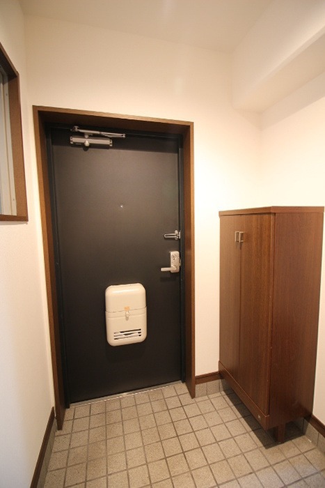 ティアイ四つ谷 玄関