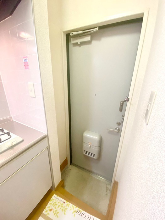 Ｖｉａ　Ｌａｃｔｅａ 玄関