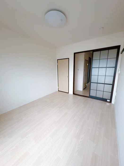 カレッジサイド寺田 ベッドルーム