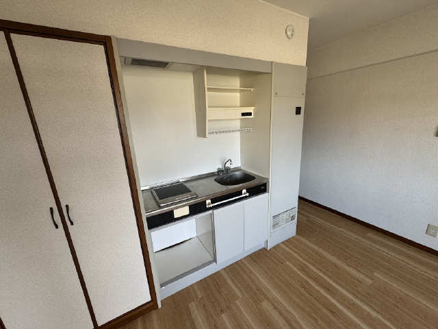 ヴィヴィアンロゼ キッチン