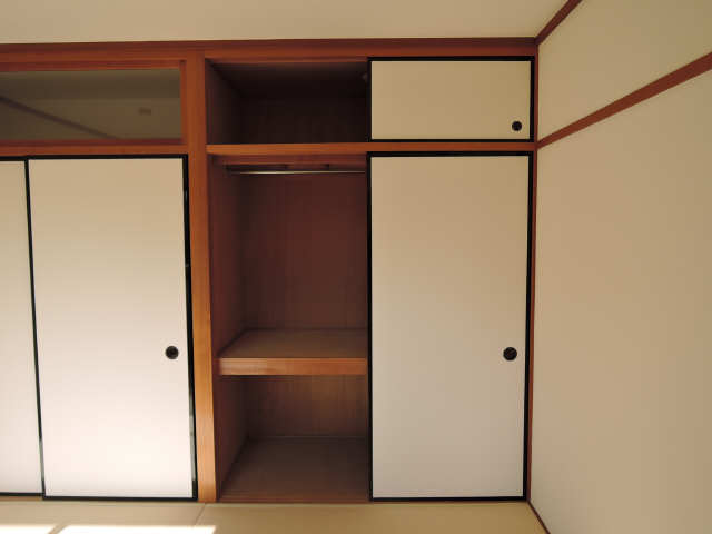 ハイライフ本山 収納