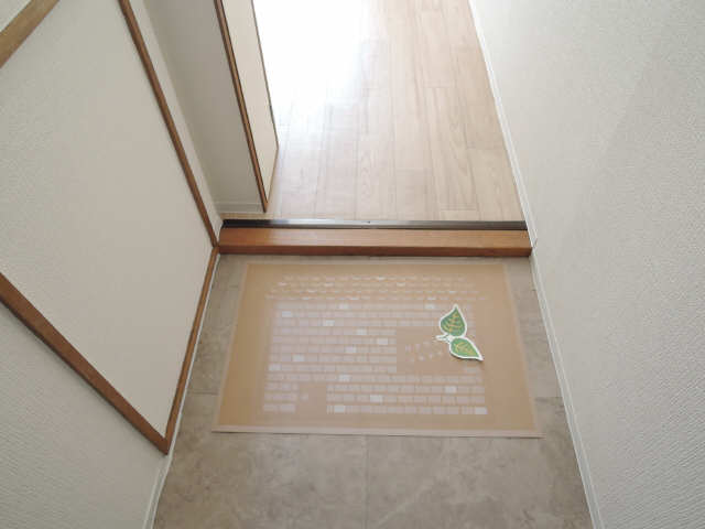 ハイライフ本山 玄関