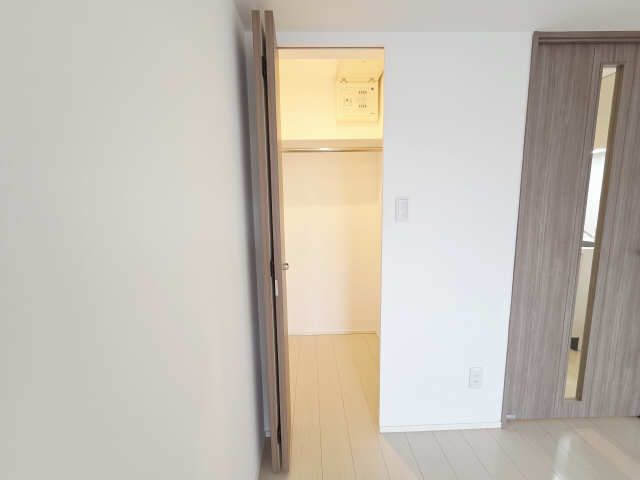 RENAISTERIA MOTOYAMA 収納