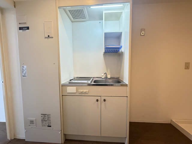 クリスタルコート川名 キッチン