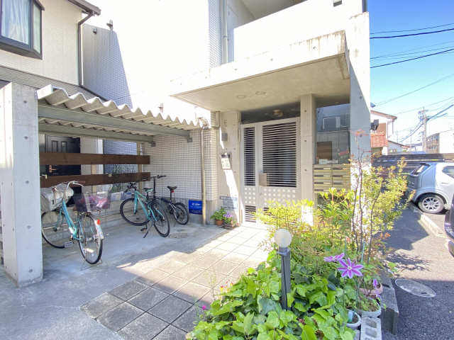 ＡＣＴＹ広路 エントランス