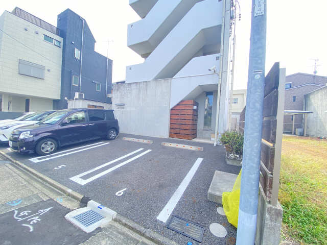 ＡＣＴＹ広路 駐車場